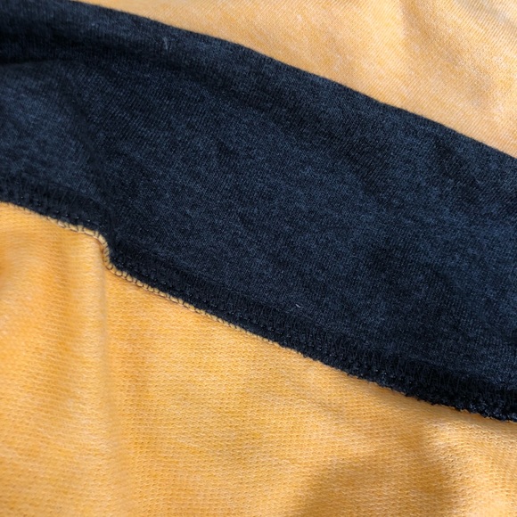 Vintage Boston Bruins Yellow Front Tie Sweatshirt - Picture 8 of 8